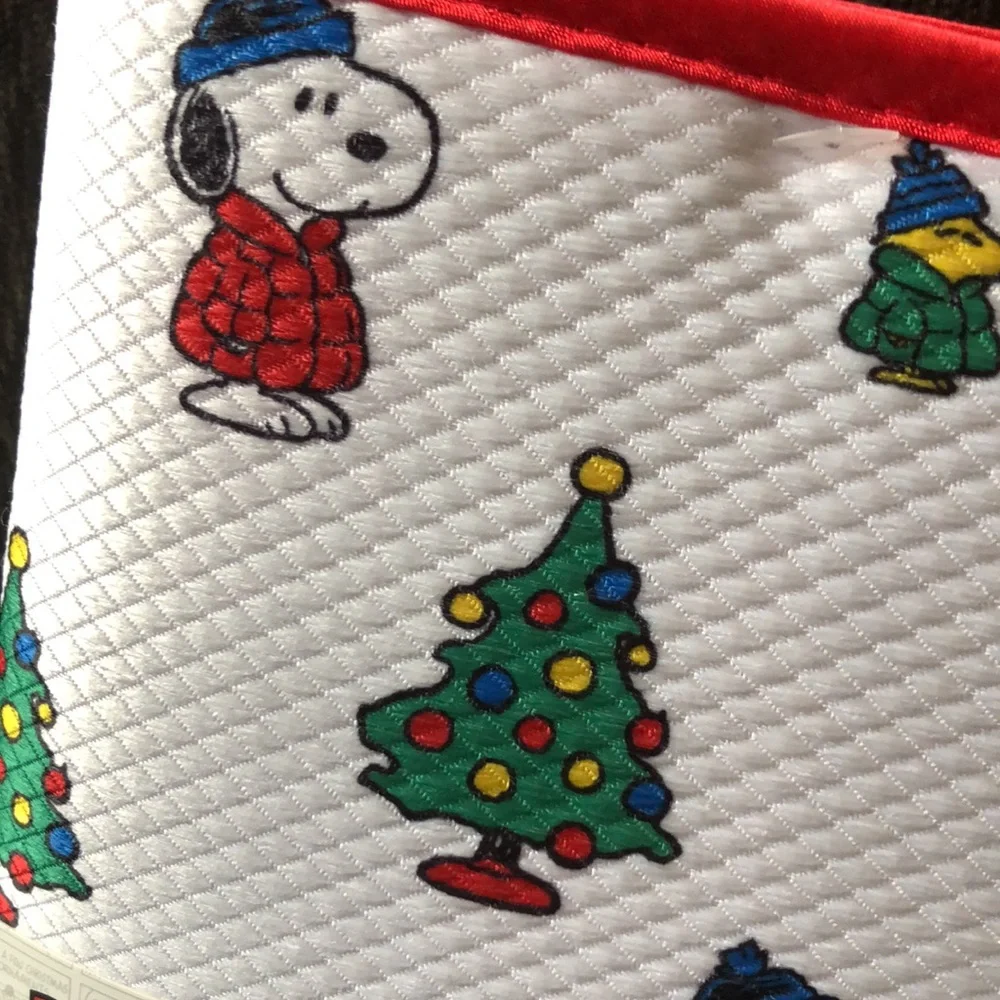Peanuts Snoopy Puffer Jacket Christmas Holiday Drying Mats